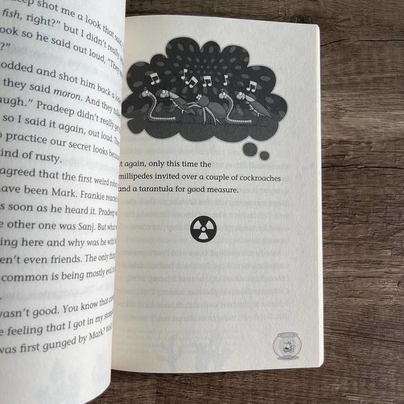 MY BIG FAT ZOMBIE GOLDFISH by MO O'HARA | FEIWEL AND FRIENDS [ PAPERWORK ] - Picture 6 of 8